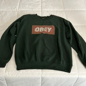 Obey crew neck sweatshirt